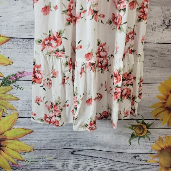 BOG Collective Red and White Floral Maxi Dress Size S NWT - Picture 5 of 12